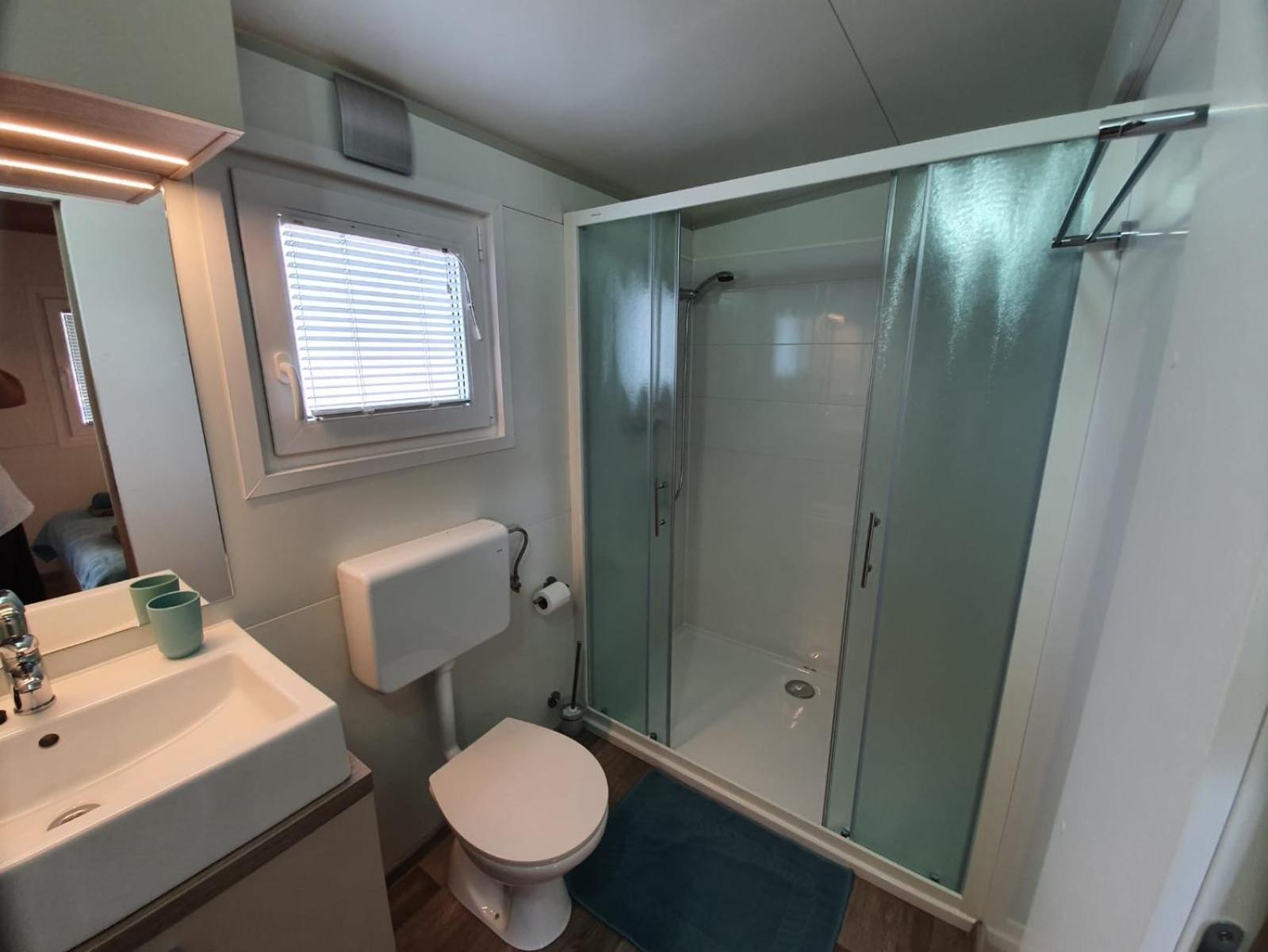 Mobile Home M&M Drage Quarto foto