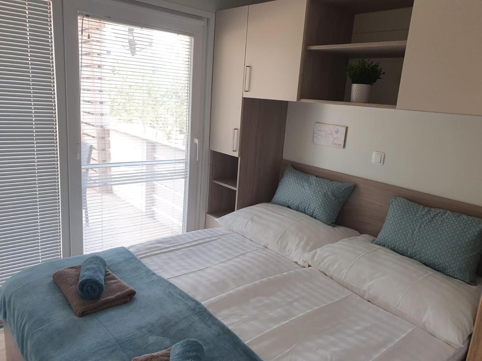 Mobile Home M&M Drage Quarto foto