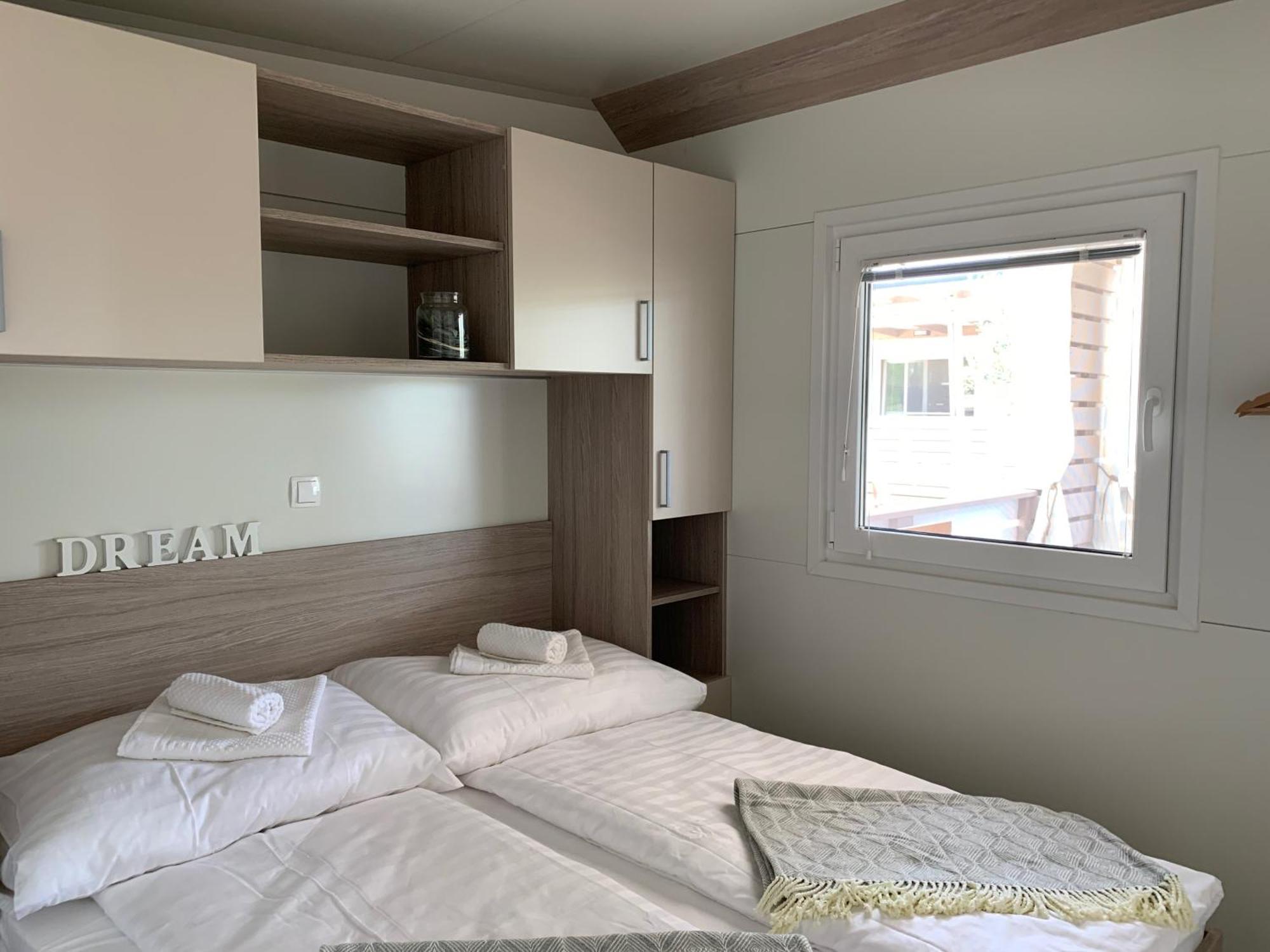 Mobile Home M&M Drage Quarto foto